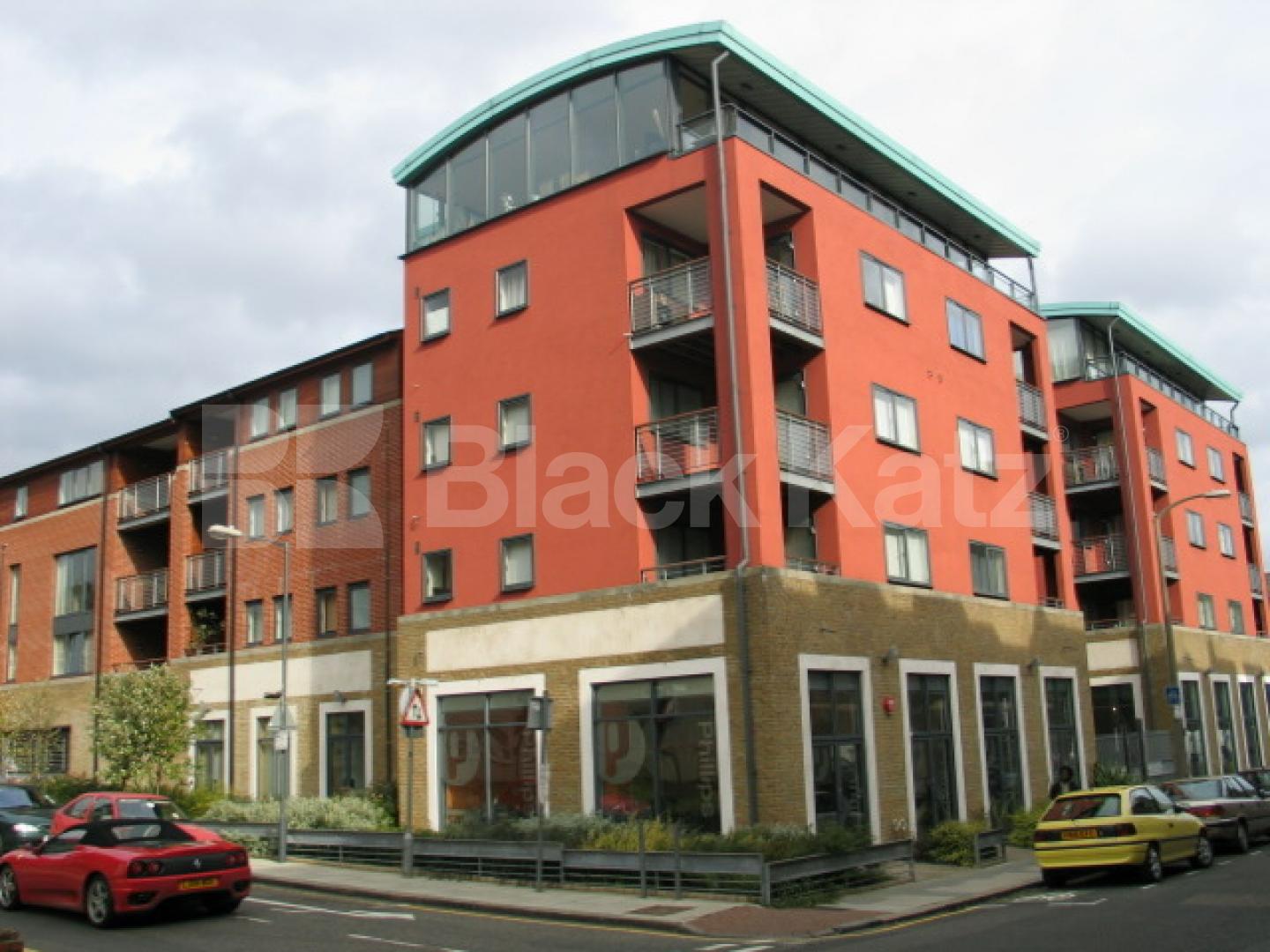 			UNDER OFFER , 1 Bedroom, 1 bath, 1 reception Apartment			 Reservoir Studios Cable Street, Limehouse 
